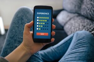 WHY MOBILE IS A KEY FACTOR IN WINNING CUSTOMER EXPERIENCE